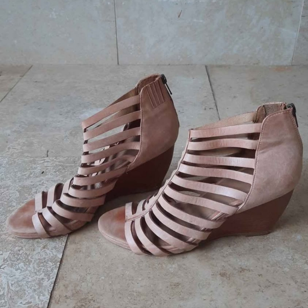 Johnston & Murphy Leather Wedge Sandal